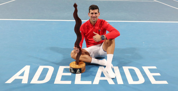 Naujojo teniso sezono starte – N. Djokovičiaus triumfas Adelaidėje